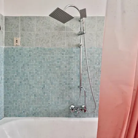 בית הארחה Venice Mahdi Garden מסטרה