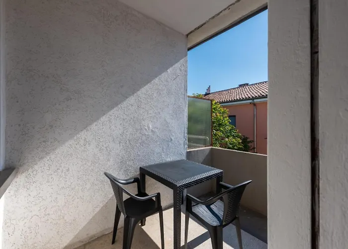 Venice Mahdi Garden * Mestre