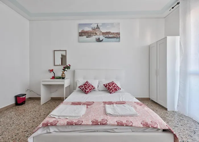 Gasthuis Venice Mahdi Garden *